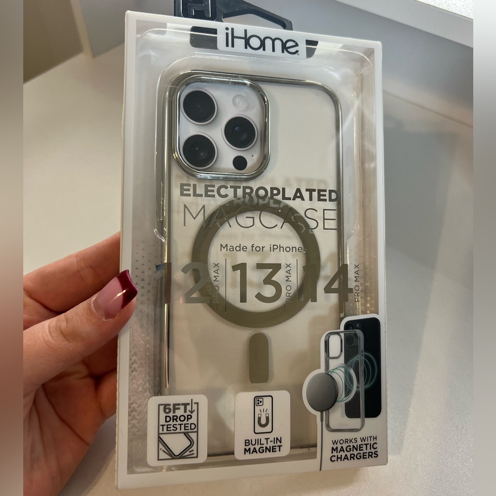 iHome Electroplated MagCase for iPhone 12/13/14 Pro Max - Silver and Clear